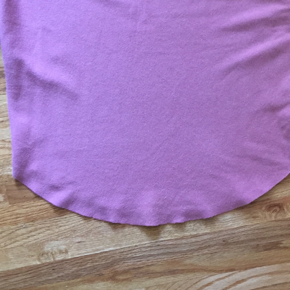 Sweater - Picture 4 of 4